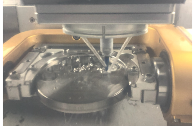 チタン加工用の機材ARUM DENTISTRY社Coex450